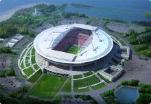Молебен об успешном завершении строительства стадиона совершили в Петербурге